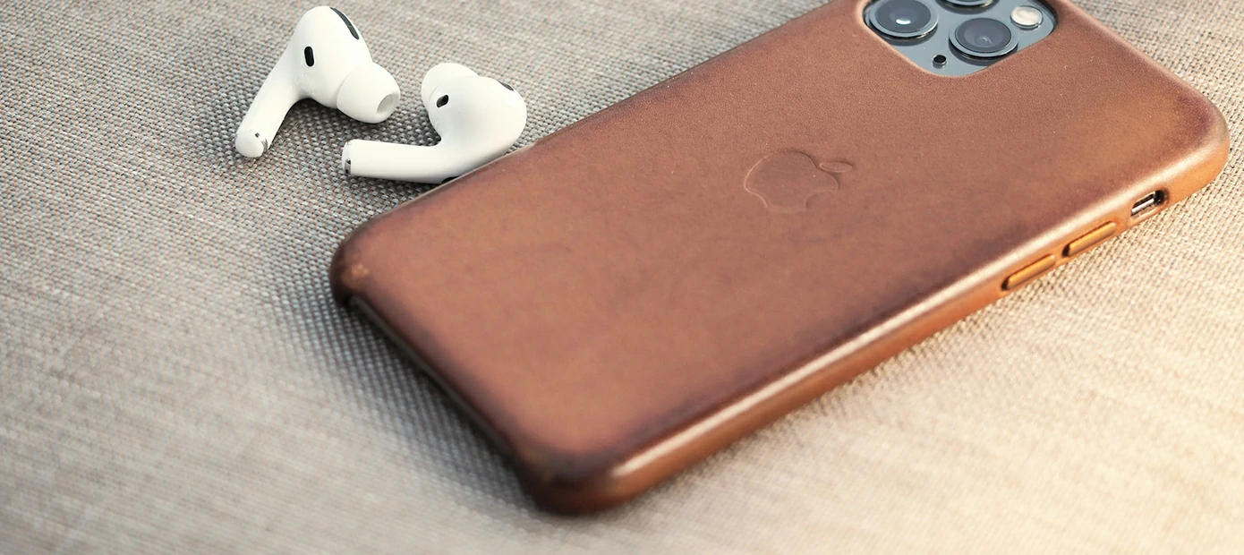 How to Clean iPhone Leather Case Srayk Digital Accessories Store